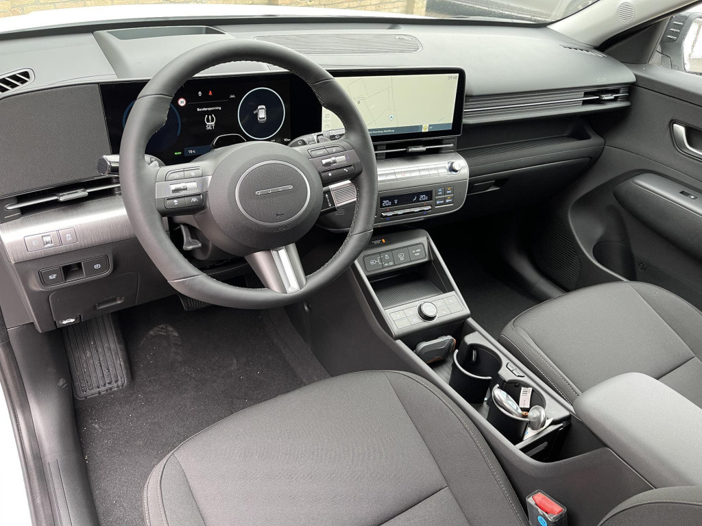 Hyundai Kona electric comfort smart 65.4 kwh blind-spot collission assist