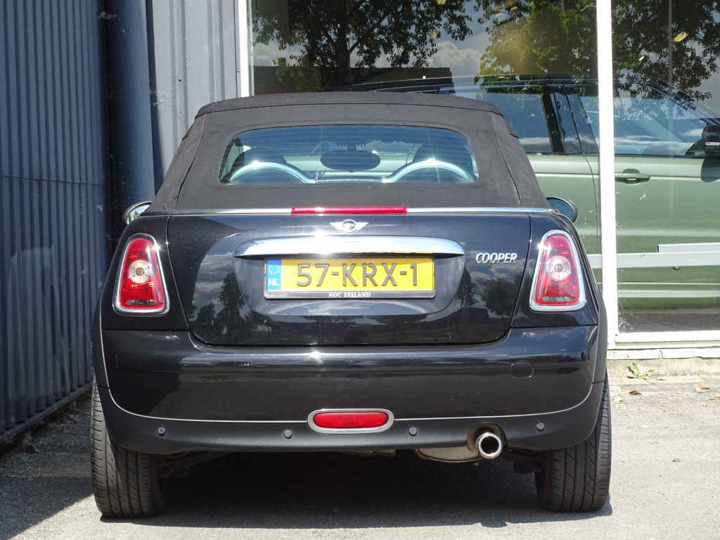 Mini Cooper Cabrio mini 1.6 pepper | airco | cruise | stoelverwarming | 17"