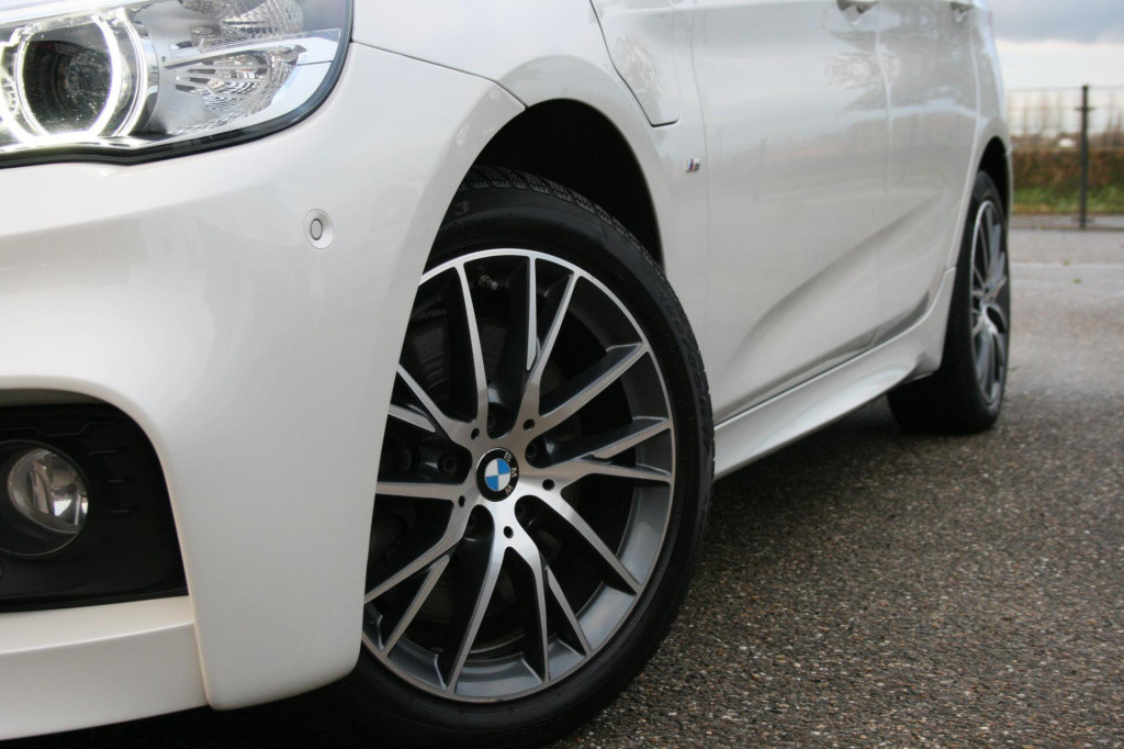 BMW 2-serie active tourer 225xe m-performance high executive