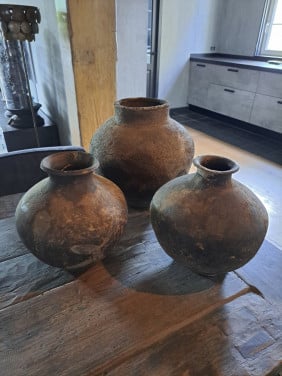 Set oude kruiken