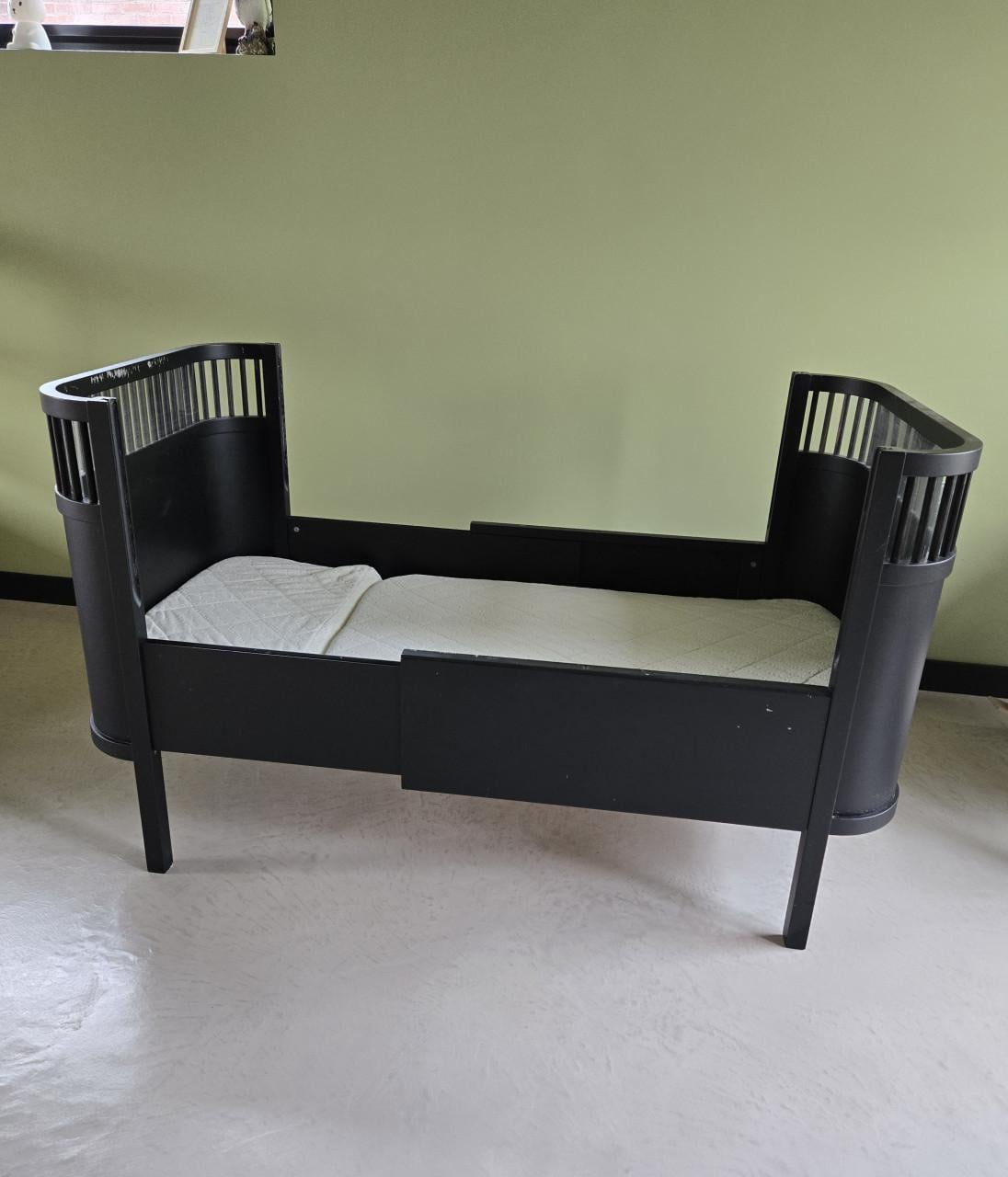 Sebra baby/peuter bed