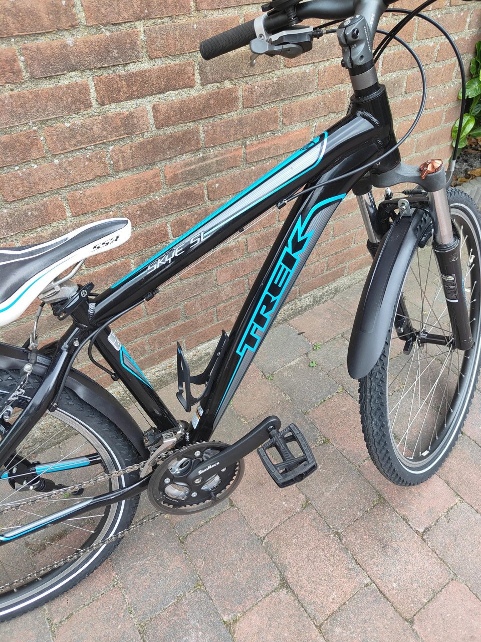 Trek Skye SL 26 inch mountainbike 24 versnellingen verende voorvork