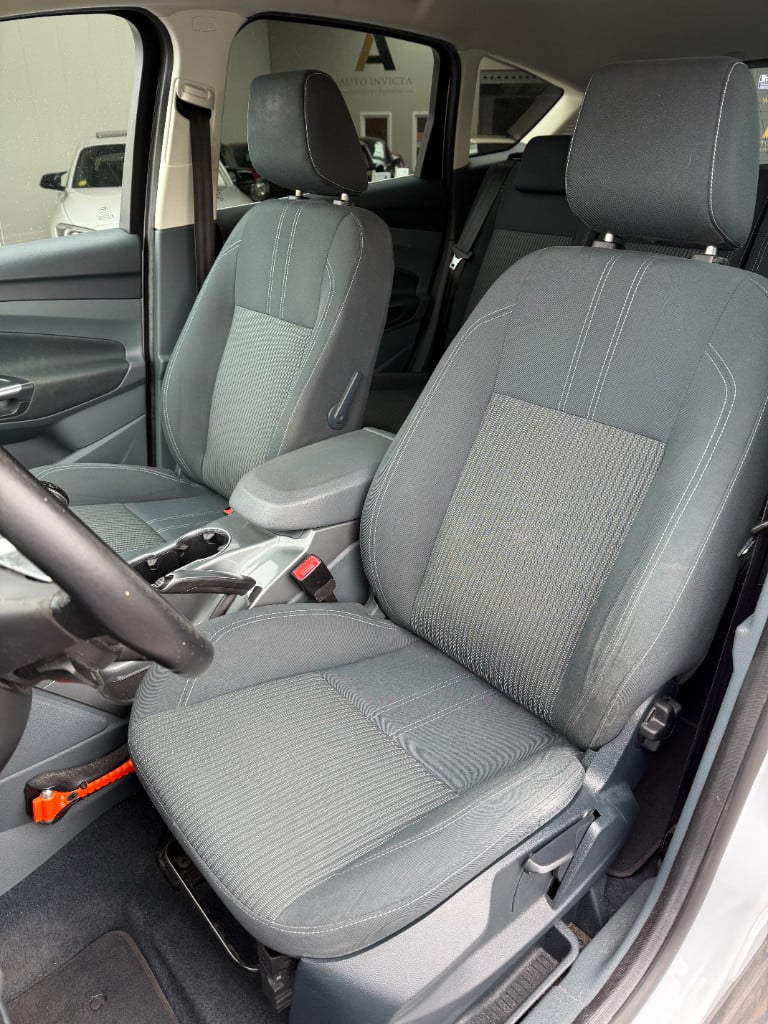 Ford C-max 1.0 - titanium - nieuwe distributie -125pk