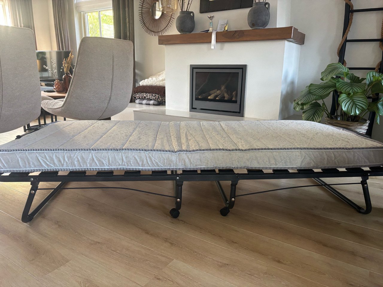 Stretcher / logeerbed