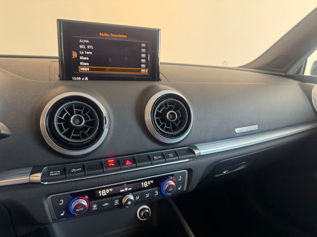 Audi A3 cabriolet 1.4 tfsi sport