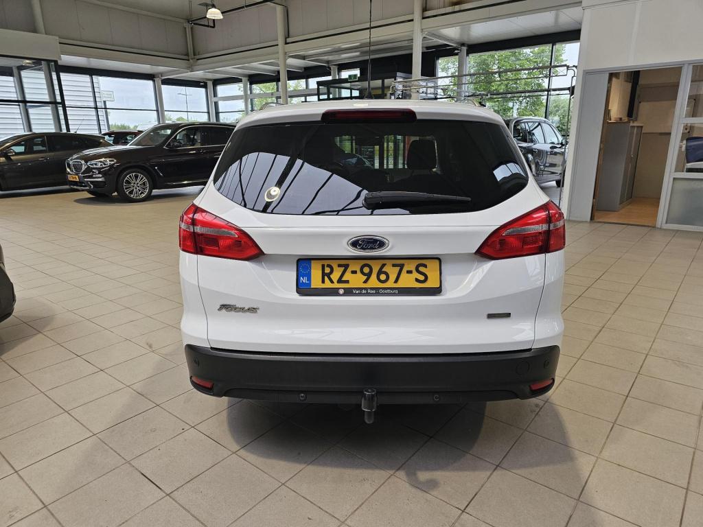Ford Focus wagon 1.0 trend automaat