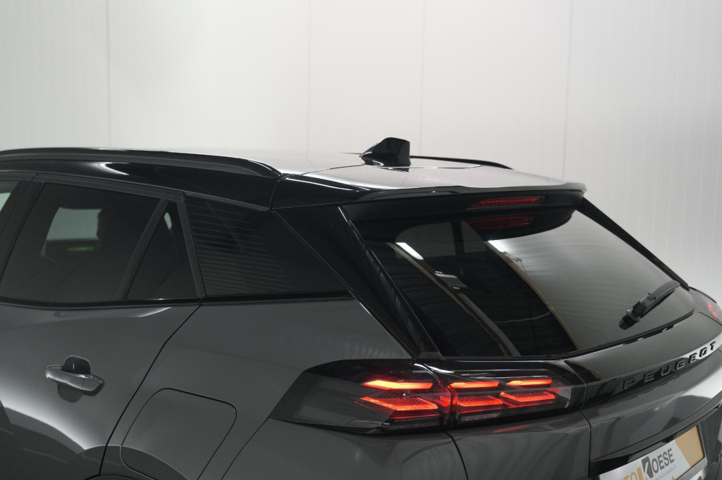 Peugeot 2008 puretech 130 eat8 gt | 360 camera | stoelmassage | adaptieve c