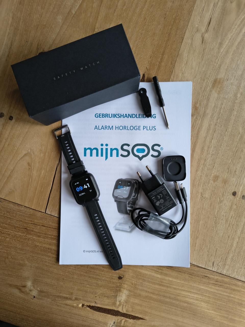 Smart 'senioren' alarm horloge