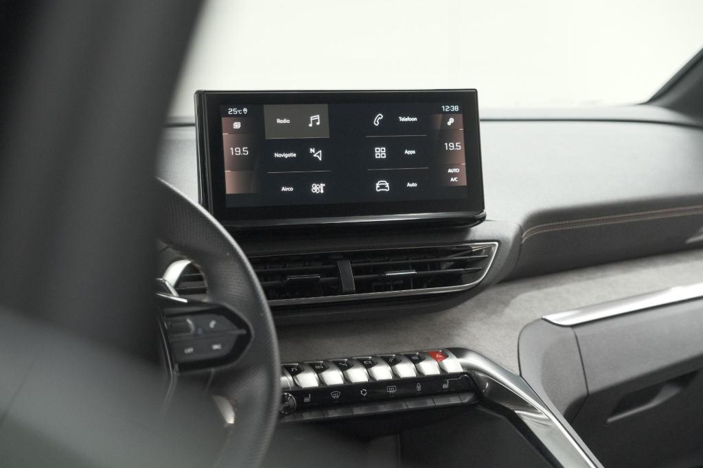 Peugeot 3008 puretech 130 eat8 gt | camera | dodehoekdetectie | adaptieve c
