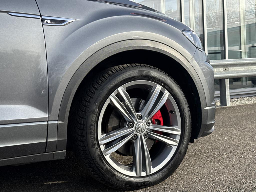 Volkswagen T-roc 1.5 tsi sport business r-line | btw | vitrual | pano | tre