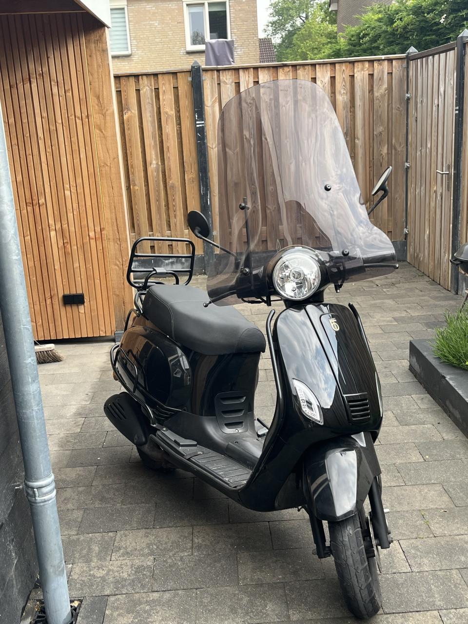BTC riva scooter