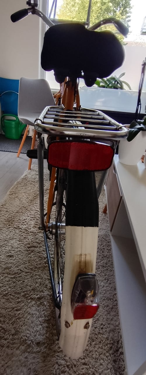 Damesfiets oranjegeel framemaat 50