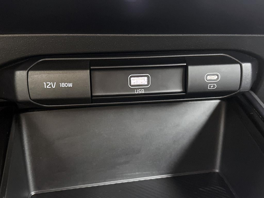 Kia Niro 1.6 gdi hybrid dynamicline | dealer onderhouden | trekhaak |