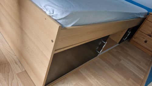 GRATIS twee 1-persoonsbedden