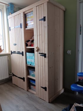 Steigerhouten Kast
