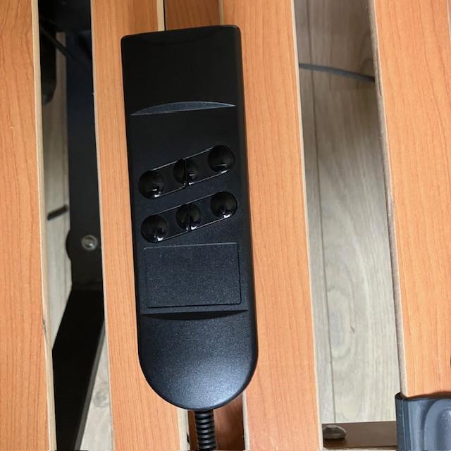 Bed met verstelbare lattenbodem ( direct beschikbaar )