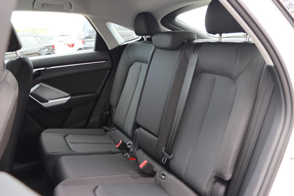 Audi Q3 sportback 45 tfsi e s edition 245pk s-tronic