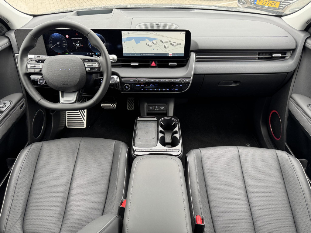 Hyundai Ioniq 5 lounge awd 84 kwh nieuw model!
