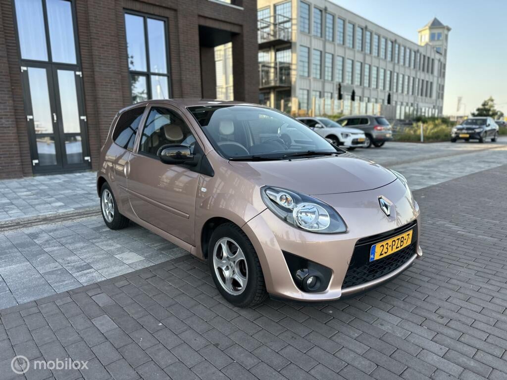 Renault Twingo 1.2-16V Miss Sixty kmst166.634 Nap BJ2011