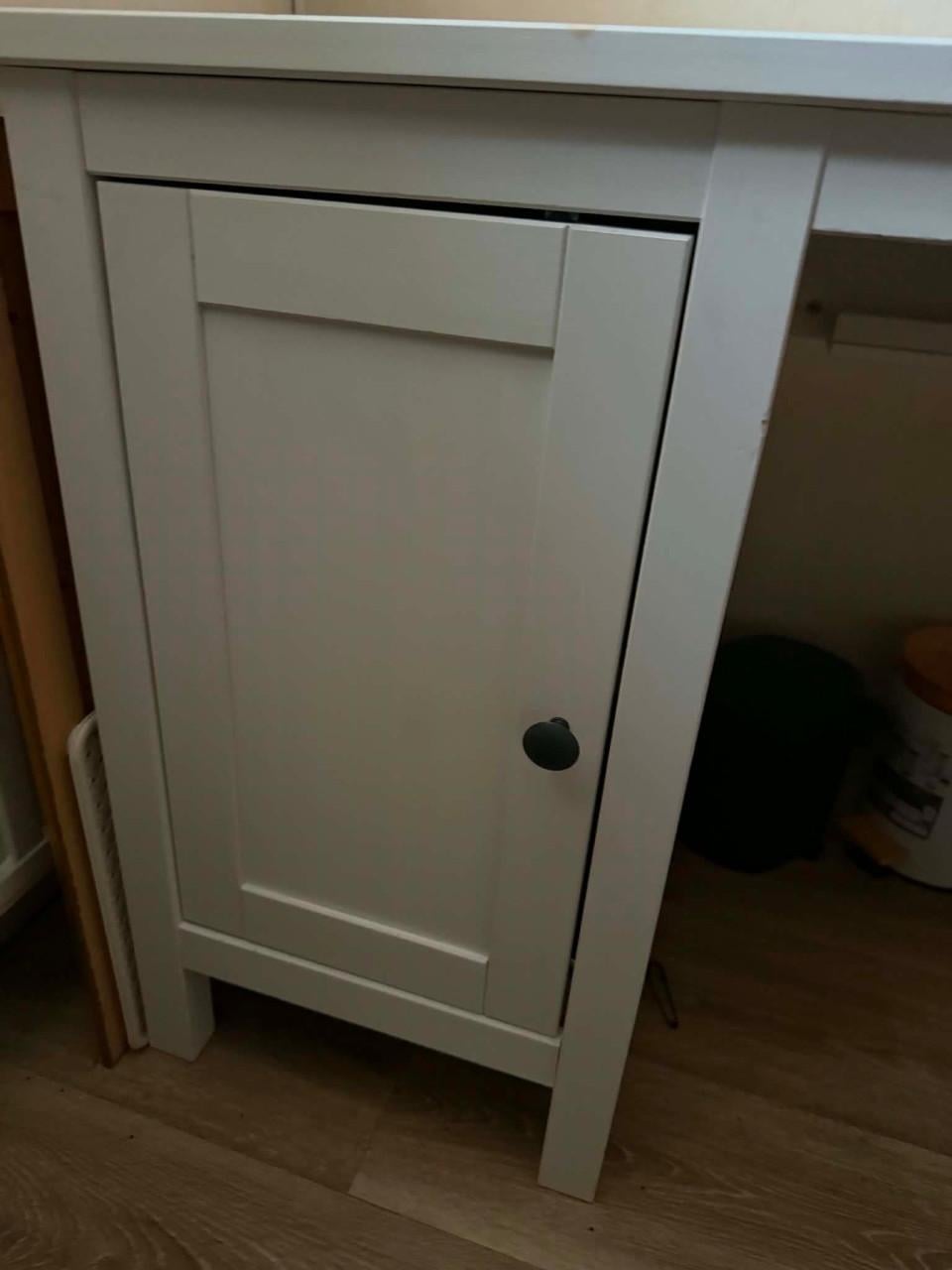 Bureau / buro met stoel