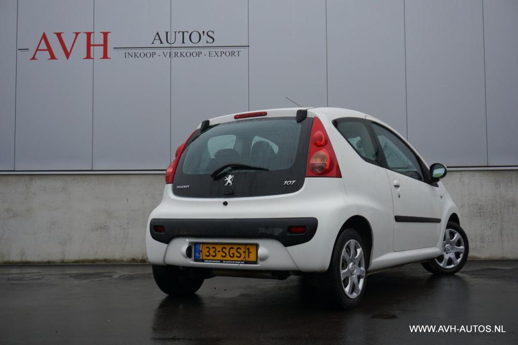 Peugeot 107 1.0-12v xs