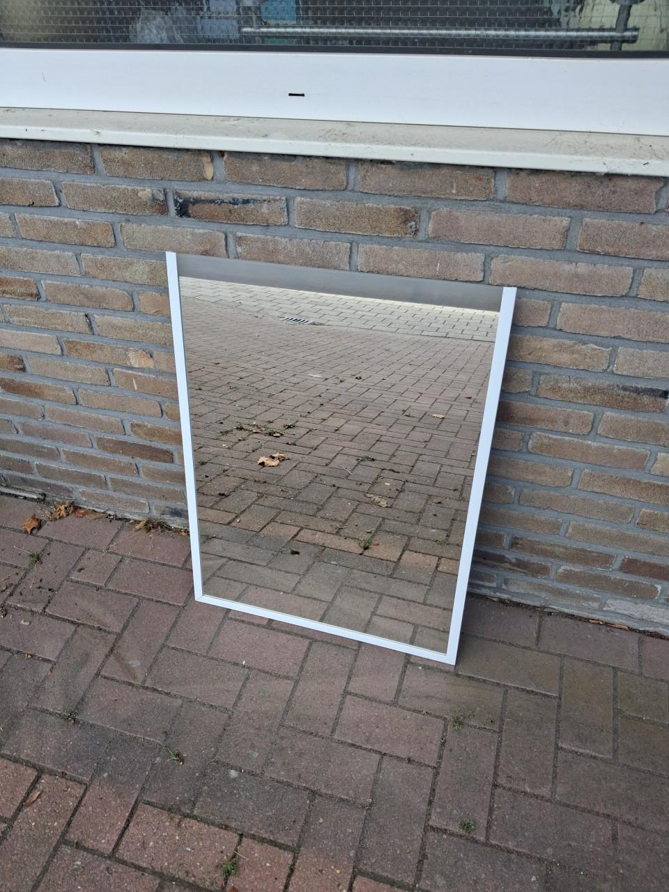 Badkamer spiegel