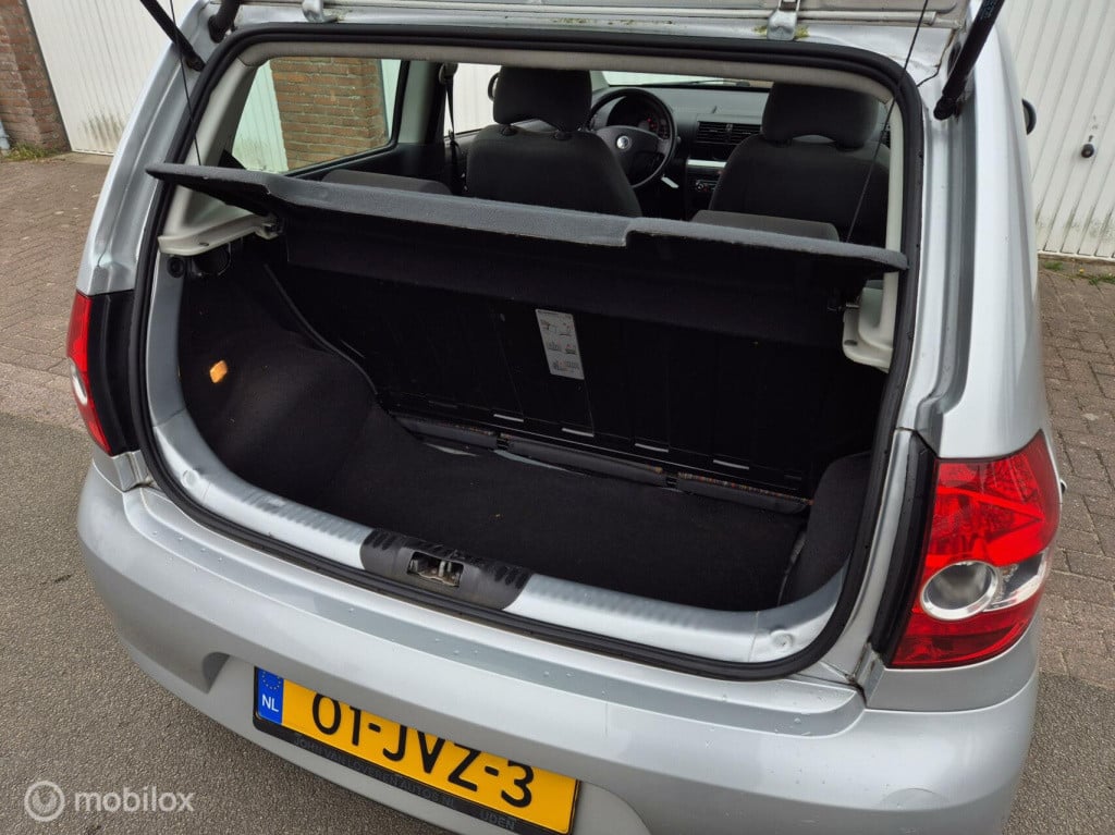 Volkswagen Fox 1.4 origineel nl / airco / nieuwe apk