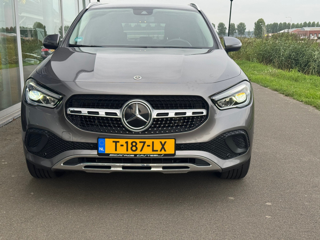 Mercedes-Benz Gla-klasse 250 e progressive business line automaat , achteru