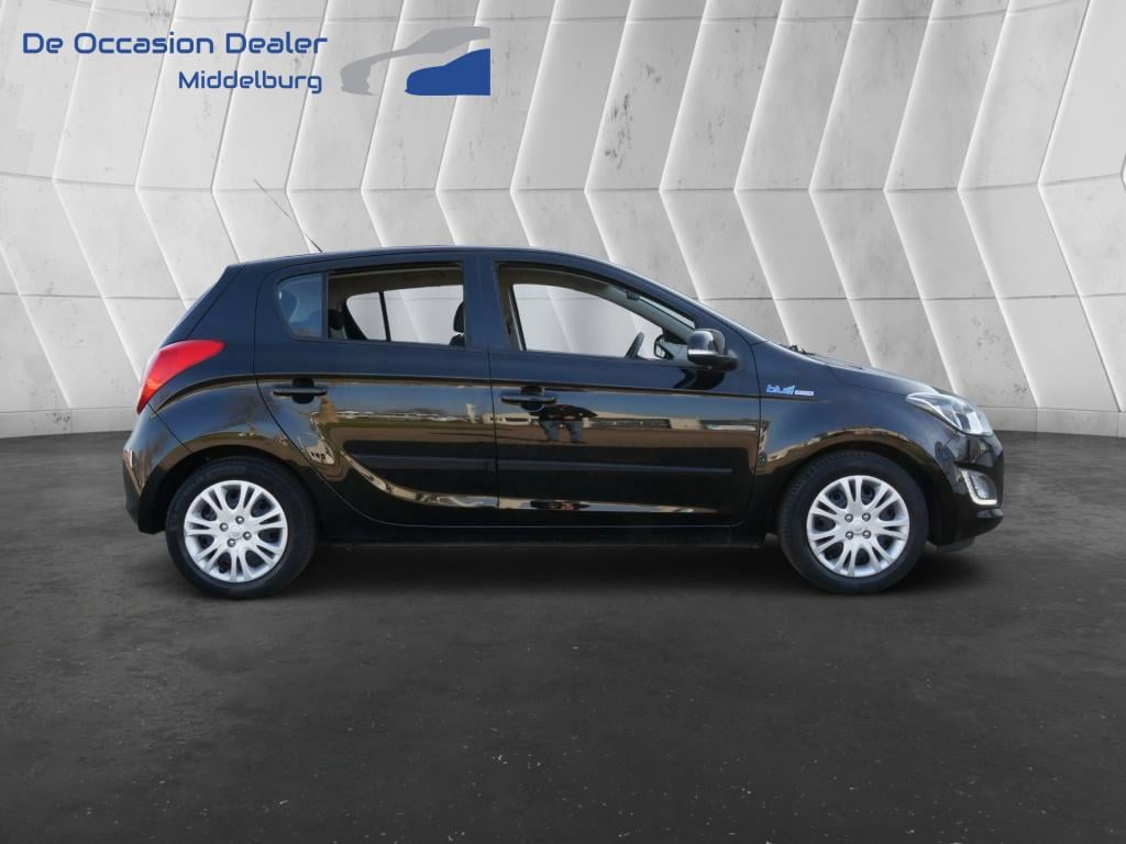 Hyundai I 20 1.2i i-motion rijklaar incl garantie