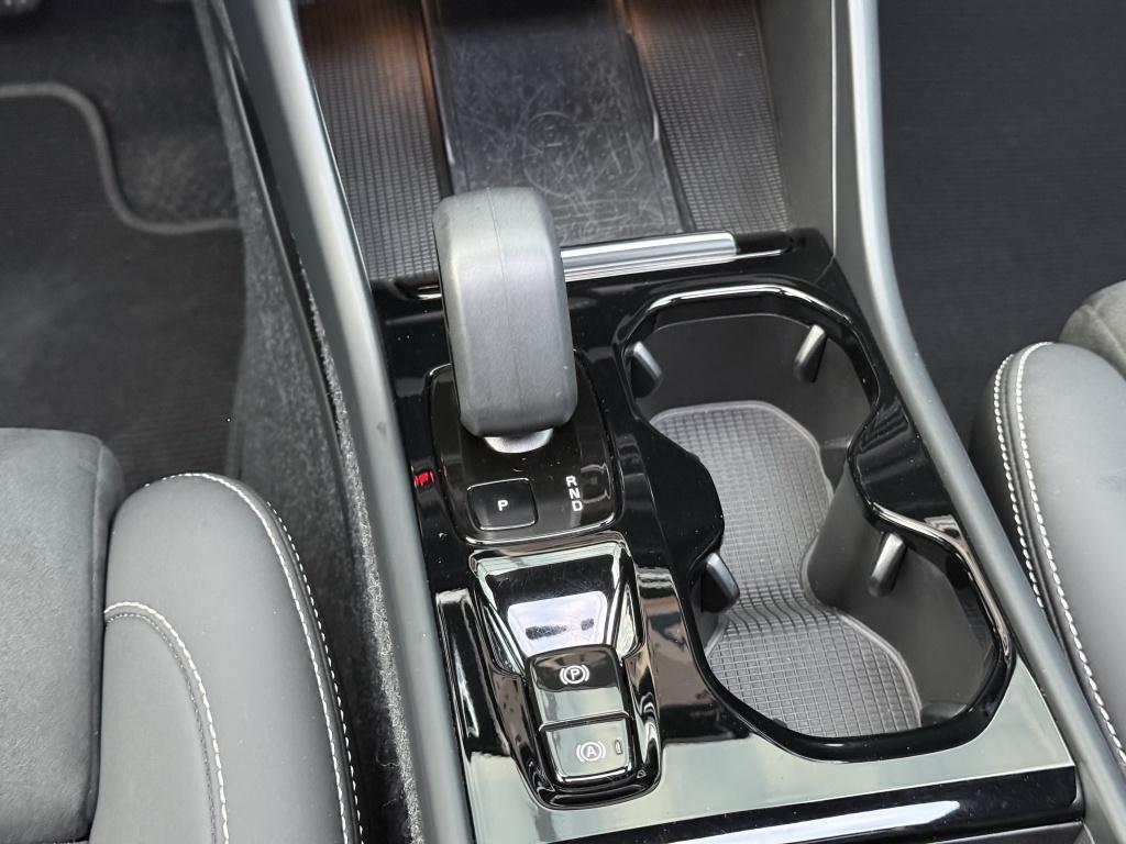 Volvo XC40 t5 262pk recharge ultimate dark| full options !!