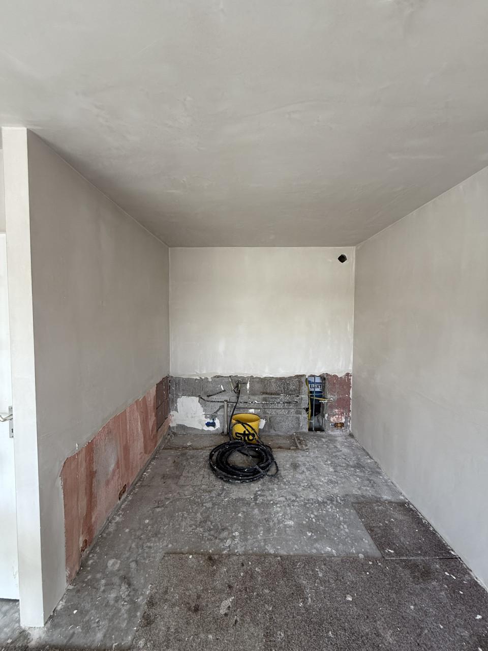 Stukadoorsbedrijf Tel. 0685004348