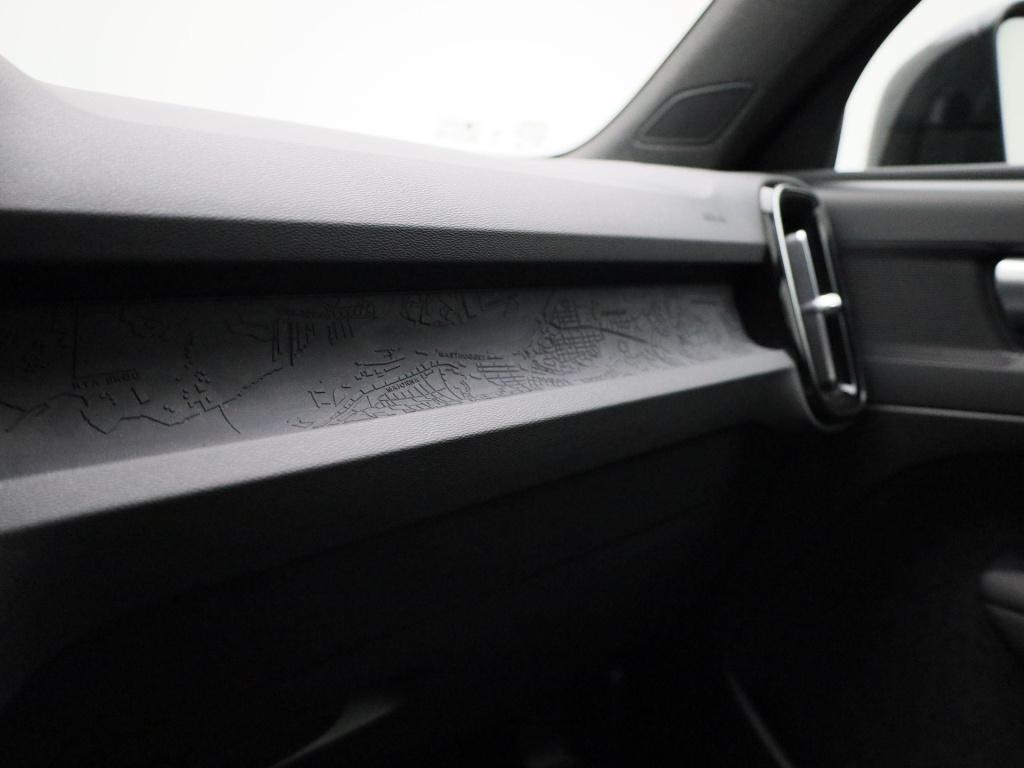 Volvo XC40 recharge core | automaat | apple carplay / android auto | virtua