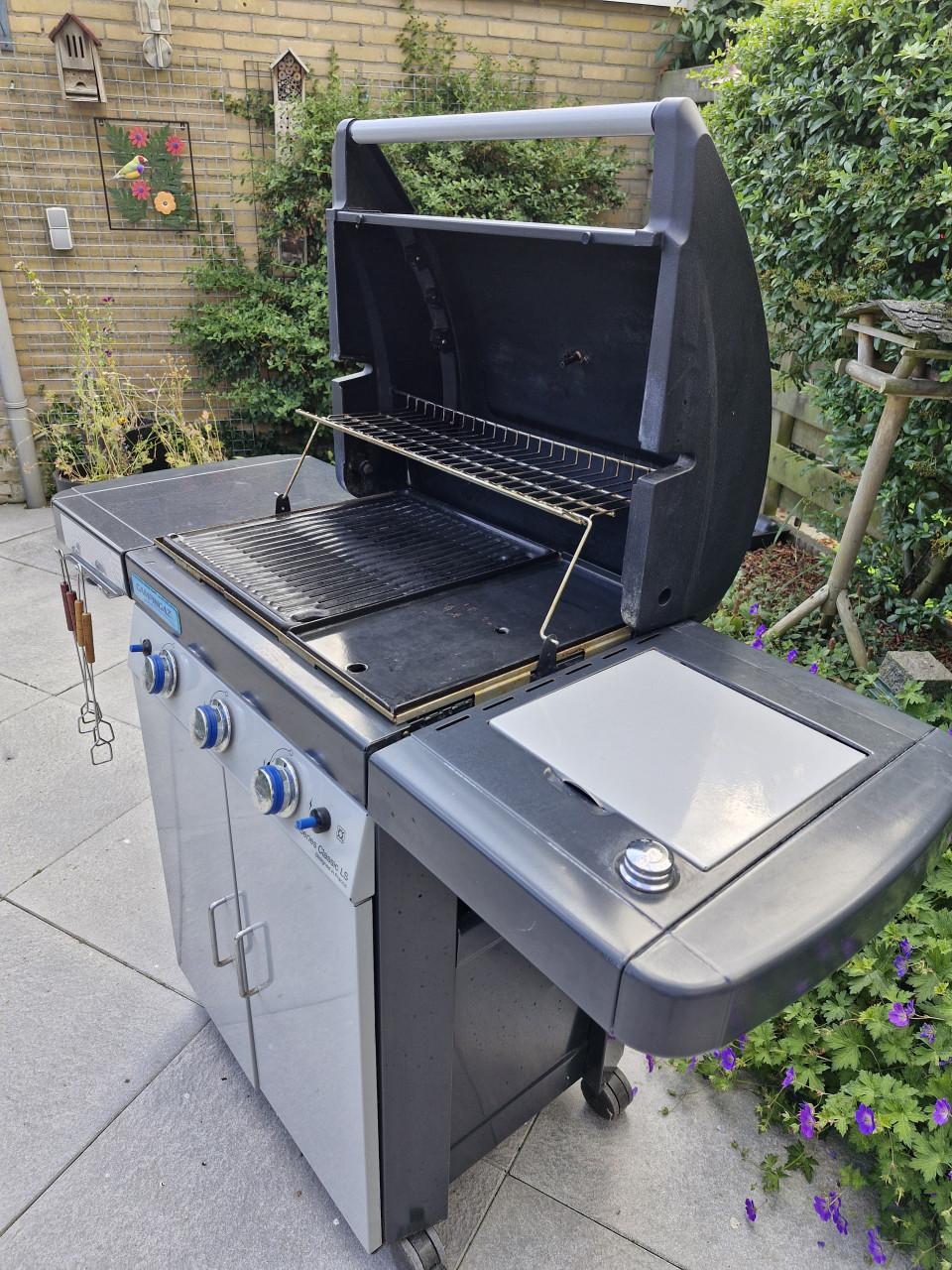 Gas BBQ te koop