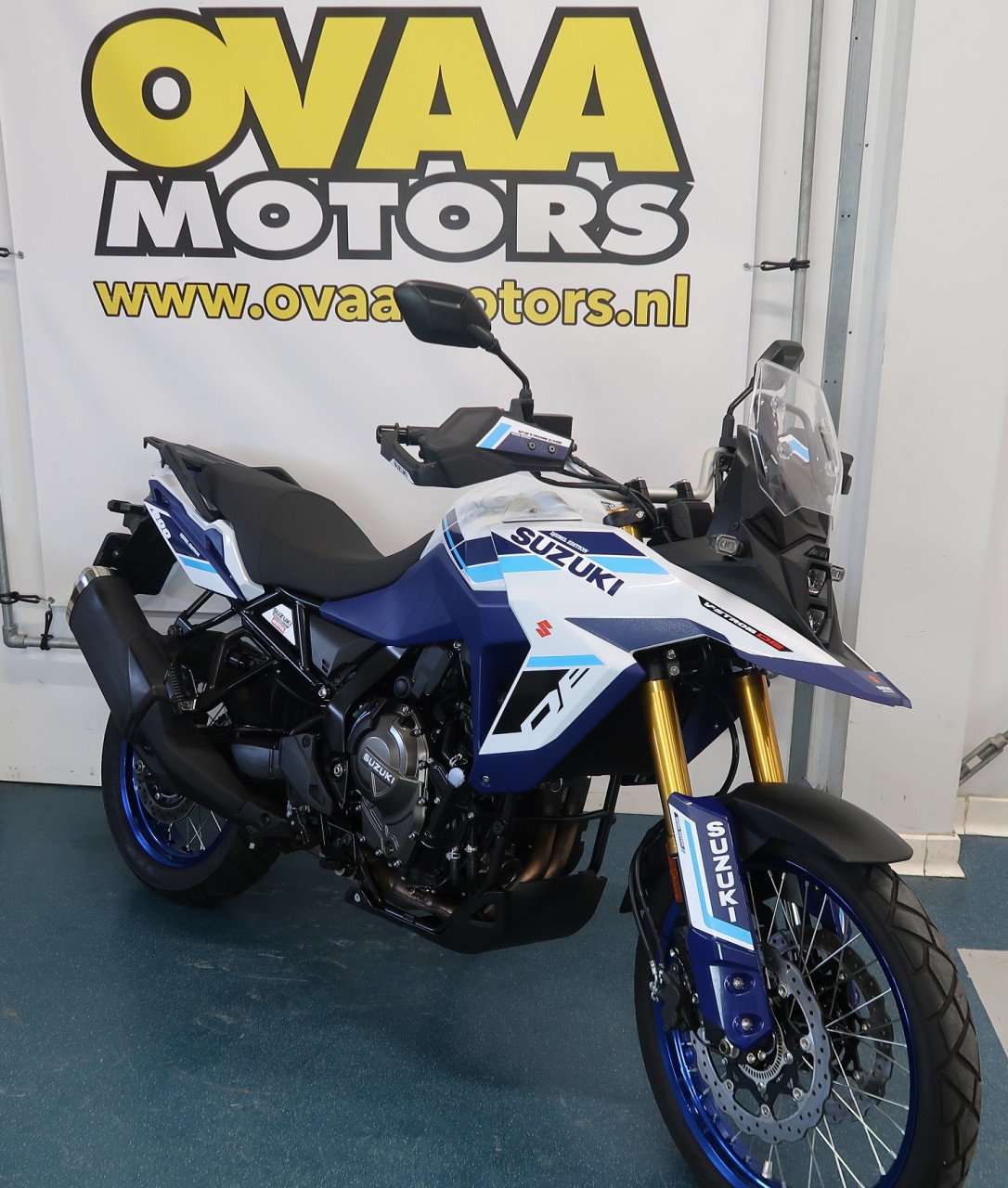Suzuki V-Strom 800DE 2025 BTW motor