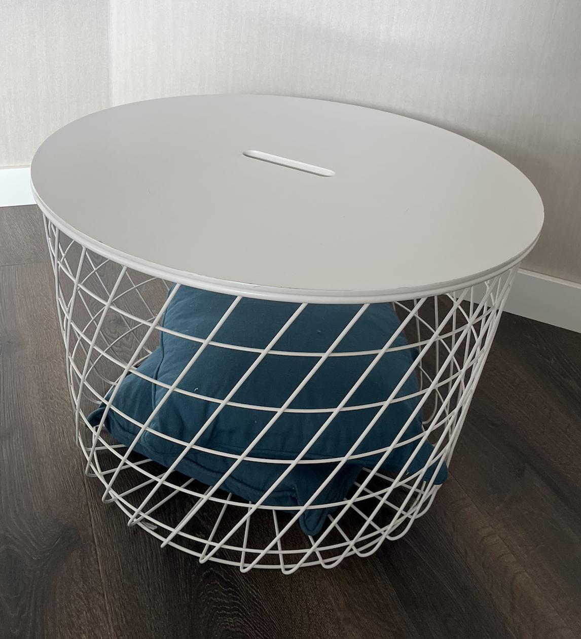 Ikea Kvistbro bijzettafel wit