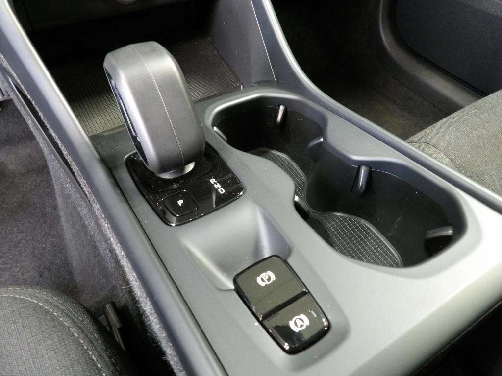 Volvo XC40 t3 163pk geartronic momentum core