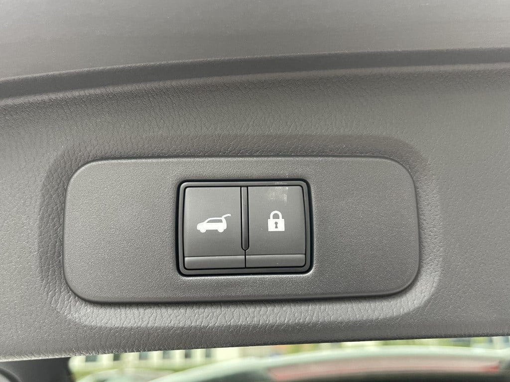 Nissan Qashqai 1.3 mhev xtronic tekna