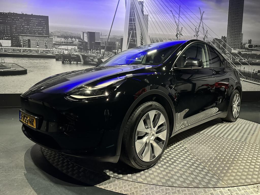 Tesla Model Y rwd 58 kwh *origineel nl*trekhaak*pano*