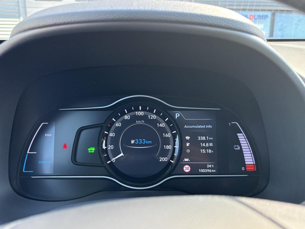 Hyundai Kona ev limited 64 kwh