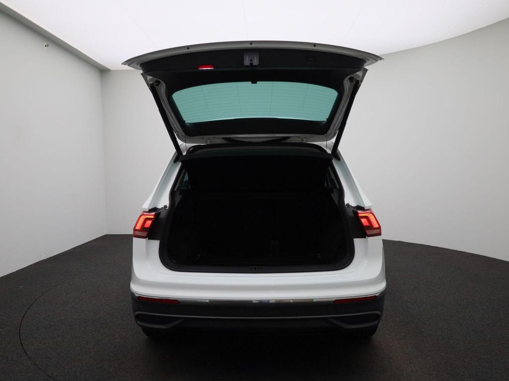 Volkswagen Tiguan 1.5 tsi life business | lmv | climate control | dab | cam
