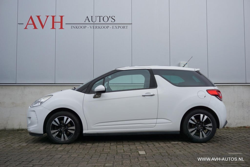 Citroen DS3 1.6 so chic in white