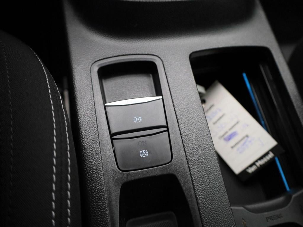 Ford Focus wagon 1.0 ecoboost hybrid titanium | cruise control | navigatie 