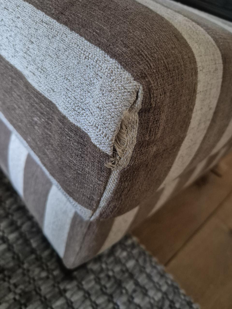 Loveseat en poef
