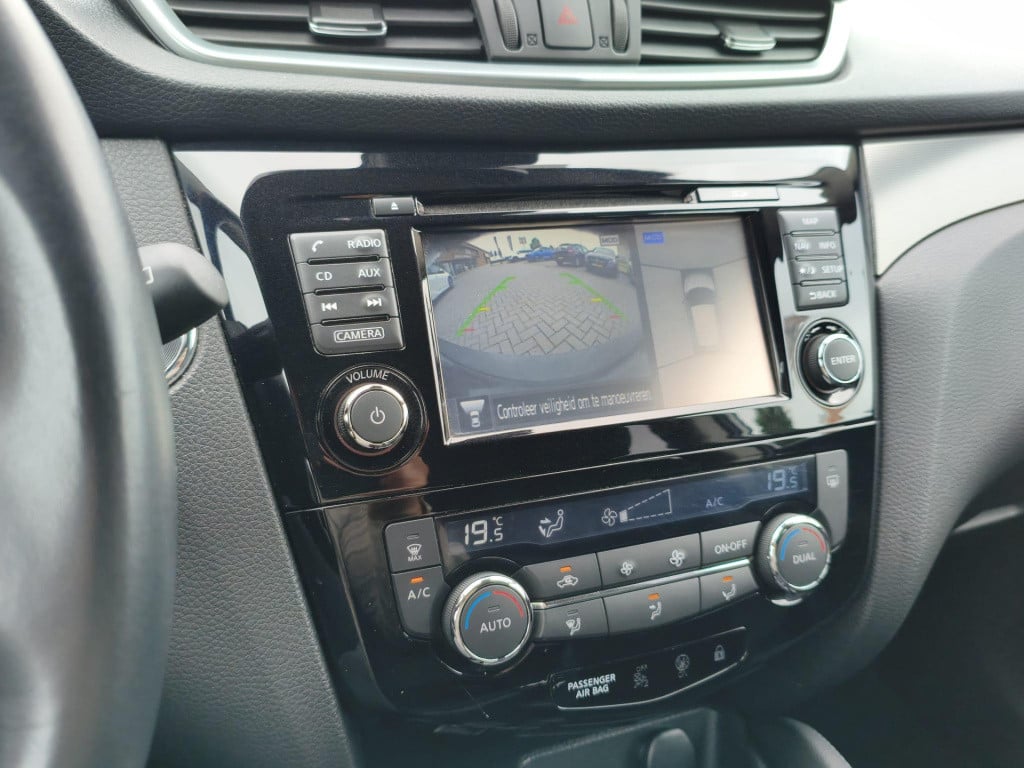Nissan Qashqai 1.6 n-connecta