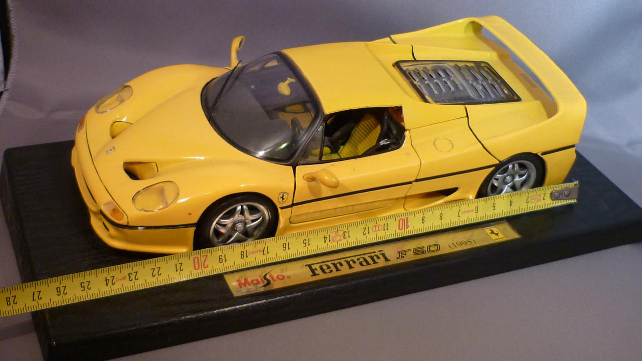 Model auto o.a. voor verzamelaars Ferrari F50 metaal