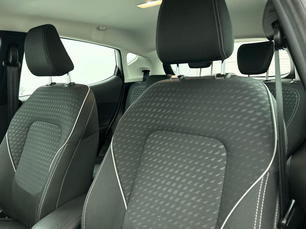 Ford Fiesta 1.1 trend | parkeer sensoren | lmv | bluetooth | dab | airco | 