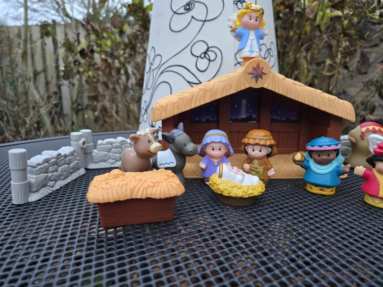 Fisher-Price  Little People   KERSTSTAL