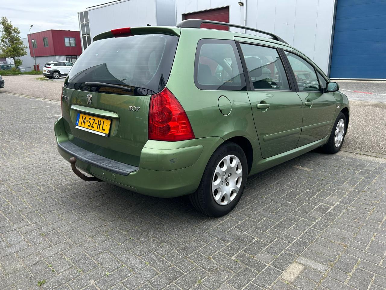 Peugeot 307 Break 1.4-16V XS €899 APK tot December