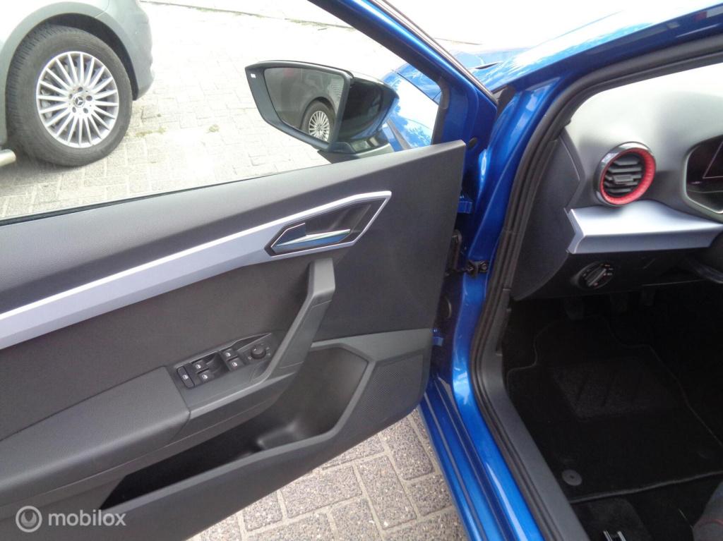 Seat Ibiza 1.0 ecotsi fr/airco/ecc/18''/full led/navi/apple carplay/pdc/cam