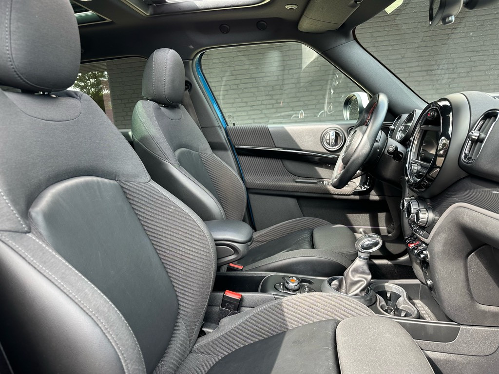 Mini Countryman 1.5 chili met // jcw john cooper works pakket // pano // de